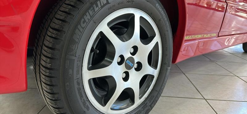 Fiat UNO 1.4 MPI 8V TURBO GASOLINA 2P MANUAL 1994/1995 CARRO AUTOMARCAS CAXIAS DO SUL / Carros no Vale