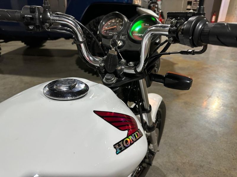 Honda Motos CG 125 CARGO 2013/2013 CARRO AUTOMARCAS CAXIAS DO SUL / Carros no Vale Honda Motos CG 125 CARGO 2013/2013 CARRO AUTOMARCAS CAXIAS DO SUL / Carros no Vale