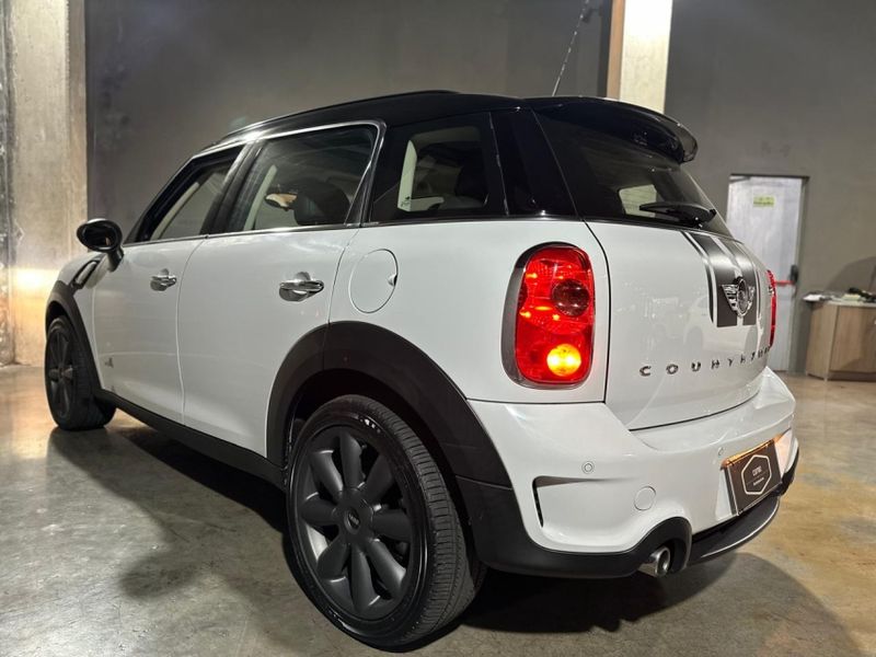 Mini COUNTRYMAN 1.6 S ALL4 4X4 16V 184CV TURBO GASOLINA 4P AUTOMÁTICO 2013/2014 CARRO AUTOMARCAS CAXIAS DO SUL / Carros no Vale