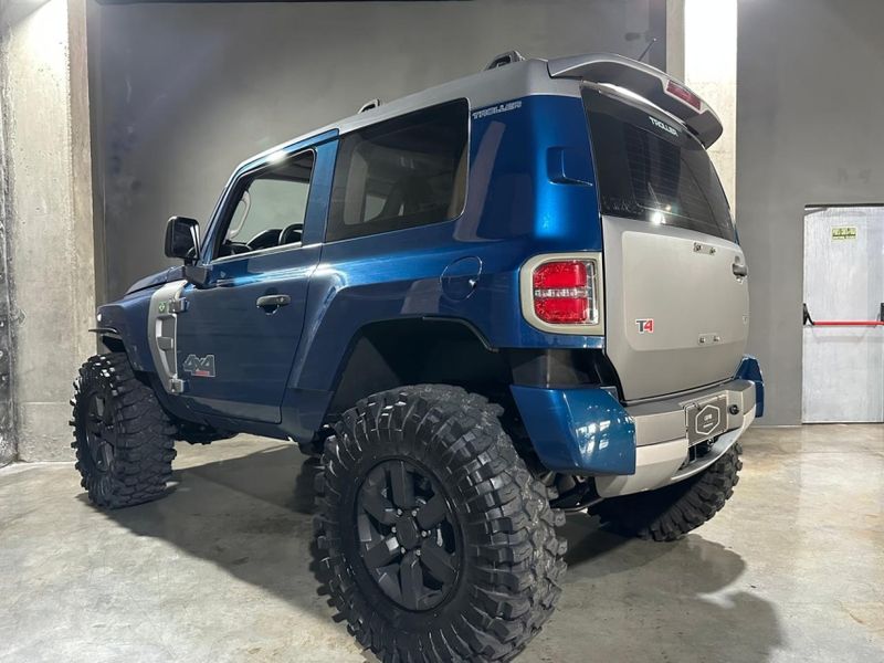 Troller T4 3.2 XLT 4X4 20V TURBO INTERCOOLER DIESEL 2P MANUAL 2014/2015 CARRO AUTOMARCAS CAXIAS DO SUL / Carros no Vale