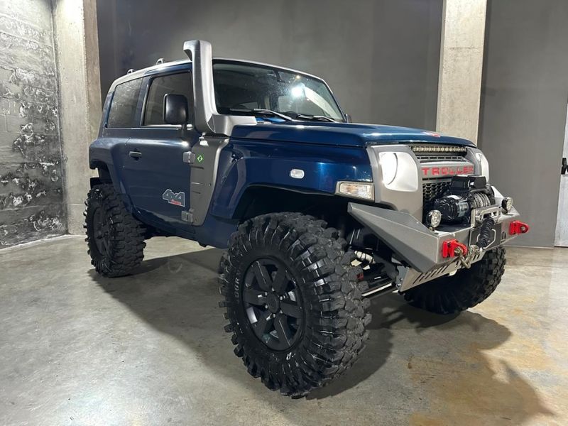 Troller T4 3.2 XLT 4X4 20V TURBO INTERCOOLER DIESEL 2P MANUAL 2014/2015 CARRO AUTOMARCAS CAXIAS DO SUL / Carros no Vale