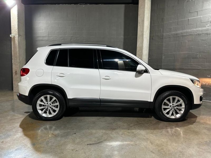 Volkswagen TIGUAN 2.0 TSI 16V TURBO GASOLINA 4P TIPTRONIC 2013/2014 CARRO AUTOMARCAS CAXIAS DO SUL / Carros no Vale Volkswagen TIGUAN 2.0 TSI 16V TURBO GASOLINA 4P TIPTRONIC 2013/2014 CARRO AUTOMARCAS CAXIAS DO SUL / Carros no Vale