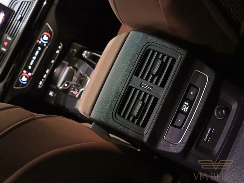 Audi Q5 2.0 45 TFSI GASOLINA S LINE BLACK QUATTRO S TRONIC 2021/2021 VIA BELLA VEÍCULOS ESPECIAIS CAXIAS DO SUL / Carros no Vale