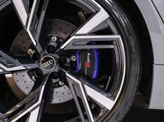 Audi RS6 4.0 AVANT V8 TWINTURBO MHEV TIPTRONIC 2022/2023 VIA BELLA VEÍCULOS ESPECIAIS CAXIAS DO SUL / Carros no Vale