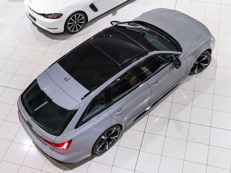 Audi RS6 4.0 AVANT V8 TWINTURBO MHEV TIPTRONIC 2022/2023 VIA BELLA VEÍCULOS ESPECIAIS CAXIAS DO SUL / Carros no Vale