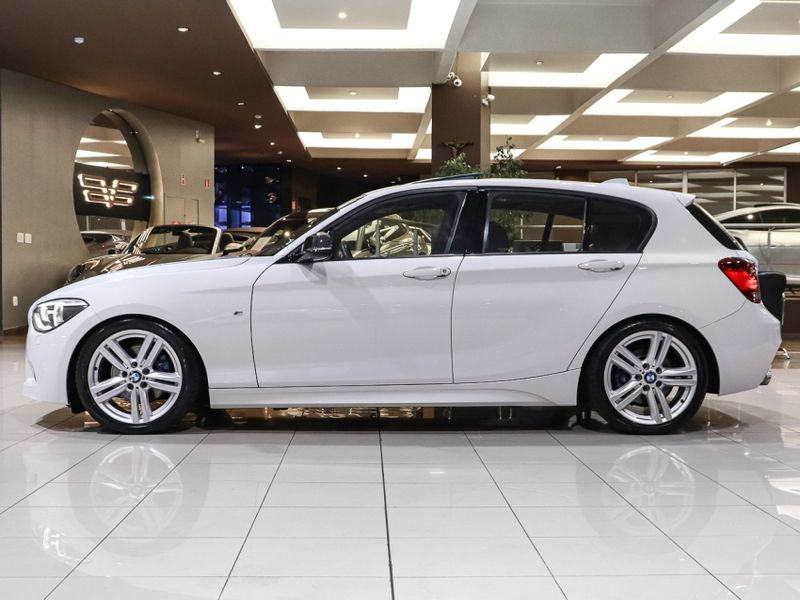 BMW 125i 2.0 M SPORT 16V FLEX 4P AUTOMÁTICO 2014/2015 VIA BELLA VEÍCULOS ESPECIAIS CAXIAS DO SUL / Carros no Vale