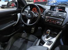 BMW 125i 2.0 M SPORT 16V FLEX 4P AUTOMÁTICO 2014/2015 VIA BELLA VEÍCULOS ESPECIAIS CAXIAS DO SUL / Carros no Vale