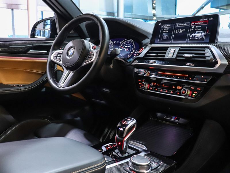 BMW X4 3.0 TWINPOWER GASOLINA M COMPETITION STEPTRONIC 2020/2020 VIA BELLA VEÍCULOS ESPECIAIS CAXIAS DO SUL / Carros no Vale