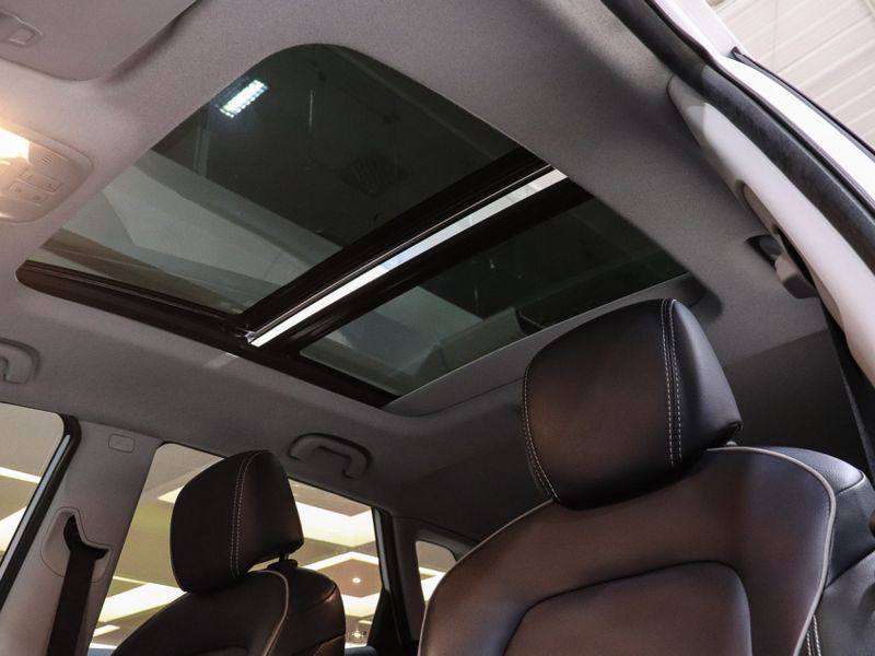 Chevrolet TRACKER 1.2 TURBO FLEX PREMIER AUTOMÁTICO 2021/2022 VIA BELLA VEÍCULOS ESPECIAIS CAXIAS DO SUL / Carros no Vale