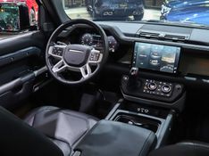 Land Rover DEFENDER 3.0 D300 TURBO DIESEL MHEV 90 HSE AWD AUTOMÁTICO 2023/2023 VIA BELLA VEÍCULOS ESPECIAIS CAXIAS DO SUL / Carros no Vale