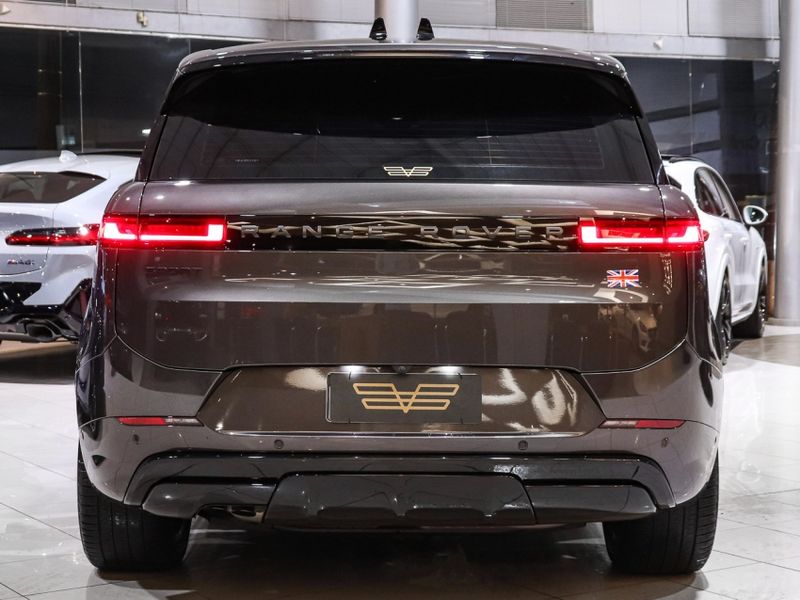 Land Rover RANGE ROVER SPORT 3.0 D350 TURBO DIESEL MHEV DYNAMIC HSE AWD AUTOMÁTICO 2024/2024 VIA BELLA VEÍCULOS ESPECIAIS CAXIAS DO SUL / Carros no Vale Land Rover RANGE ROVER SPORT 3.0 D350 TURBO DIESEL MHEV DYNAMIC HSE AWD AUTOMÁTICO 2024/2024 VIA BELLA VEÍCULOS ESPECIAIS CAXIAS DO SUL / Carros no Vale