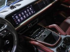 Porsche CAYENNE 4.0 V8 GASOLINA S COUPÉ AWD TIPTRONIC S 2023/2024 VIA BELLA VEÍCULOS ESPECIAIS CAXIAS DO SUL / Carros no Vale