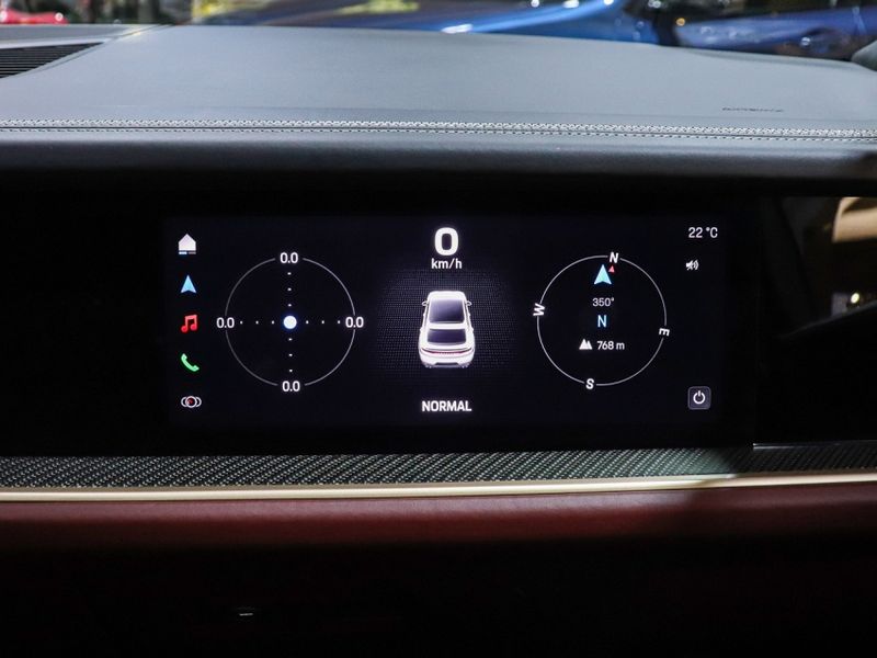 Porsche CAYENNE 4.0 V8 GASOLINA S COUPÉ AWD TIPTRONIC S 2023/2024 VIA BELLA VEÍCULOS ESPECIAIS CAXIAS DO SUL / Carros no Vale