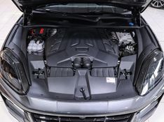 Porsche CAYENNE 4.0 V8 GASOLINA S COUPÉ AWD TIPTRONIC S 2023/2024 VIA BELLA VEÍCULOS ESPECIAIS CAXIAS DO SUL / Carros no Vale