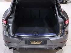 Porsche CAYENNE 4.0 V8 GASOLINA S COUPÉ AWD TIPTRONIC S 2023/2024 VIA BELLA VEÍCULOS ESPECIAIS CAXIAS DO SUL / Carros no Vale