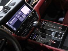 Porsche MACAN 2.0 TURBO GASOLINA T PDK 2022/2023 VIA BELLA VEÍCULOS ESPECIAIS CAXIAS DO SUL / Carros no Vale