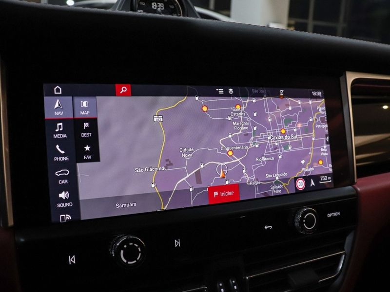 Porsche MACAN 2.0 TURBO GASOLINA T PDK 2022/2023 VIA BELLA VEÍCULOS ESPECIAIS CAXIAS DO SUL / Carros no Vale