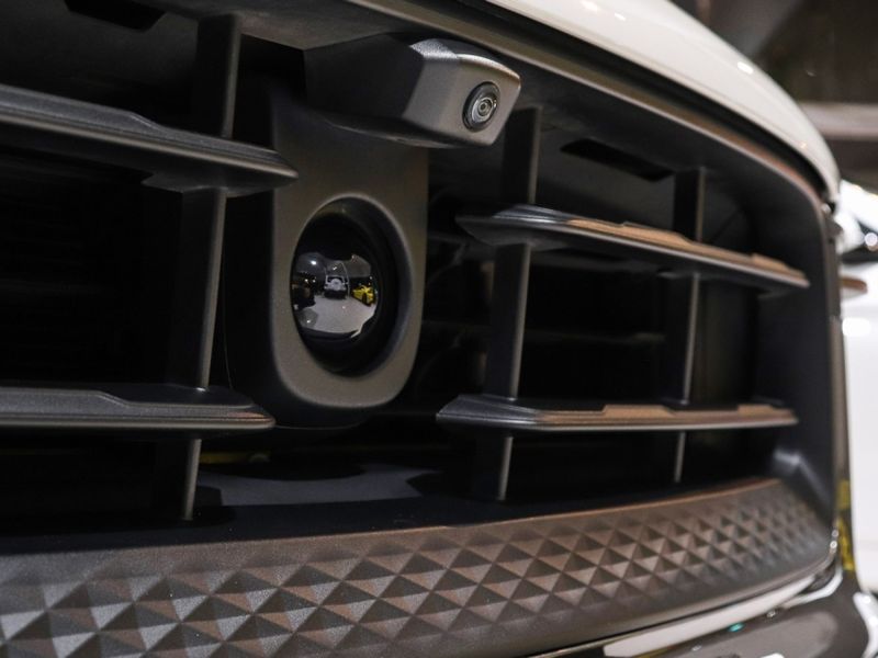 Porsche MACAN 2.0 TURBO GASOLINA T PDK 2022/2023 VIA BELLA VEÍCULOS ESPECIAIS CAXIAS DO SUL / Carros no Vale