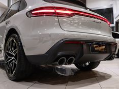 Porsche MACAN 2.0 TURBO GASOLINA T PDK 2022/2023 VIA BELLA VEÍCULOS ESPECIAIS CAXIAS DO SUL / Carros no Vale