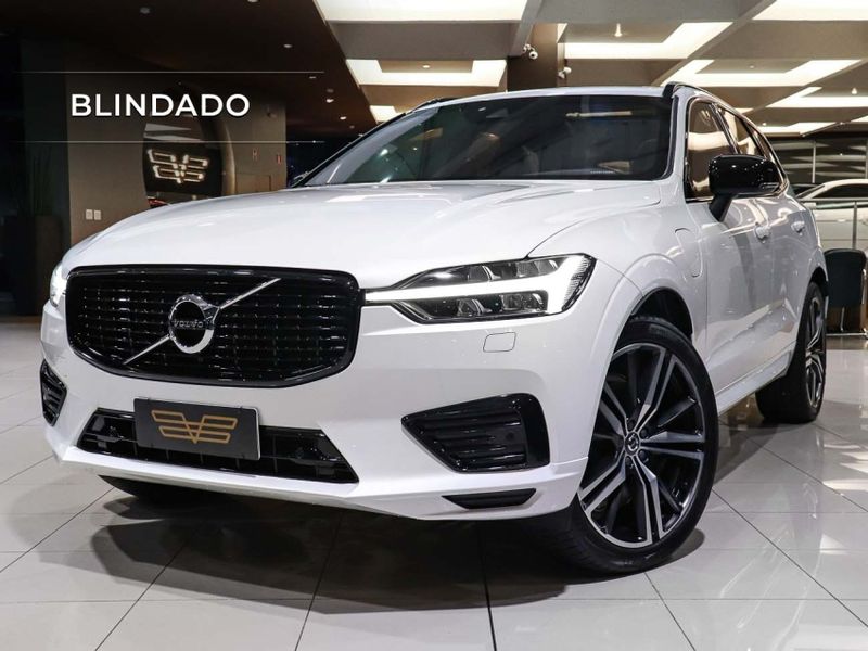 Volvo XC60 2.0 T8 HYBRID R-DESIGN AWD GEARTRONIC 2021/2021 VIA BELLA VEÍCULOS ESPECIAIS CAXIAS DO SUL / Carros no Vale