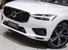 Volvo XC60 2.0 T8 HYBRID R-DESIGN AWD GEARTRONIC 2021/2021 VIA BELLA VEÍCULOS ESPECIAIS CAXIAS DO SUL / Carros no Vale