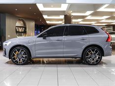 Volvo XC60 2.0 T8 PHEV POLESTAR ENGINEERED AWD GEARTRONIC 2025/2026 VIA BELLA VEÍCULOS ESPECIAIS CAXIAS DO SUL / Carros no Vale