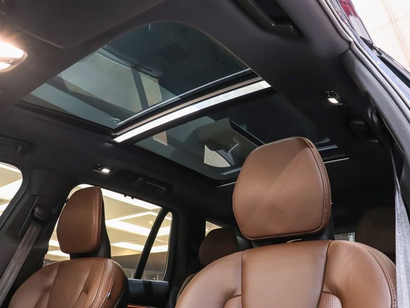 Volvo XC90 2.0 T8 RECHARGE ULTIMATE AWD GEARTRONIC 2023/2023 VIA BELLA VEÍCULOS ESPECIAIS CAXIAS DO SUL / Carros no Vale Volvo XC90 2.0 T8 RECHARGE ULTIMATE AWD GEARTRONIC 2023/2023 VIA BELLA VEÍCULOS ESPECIAIS CAXIAS DO SUL / Carros no Vale