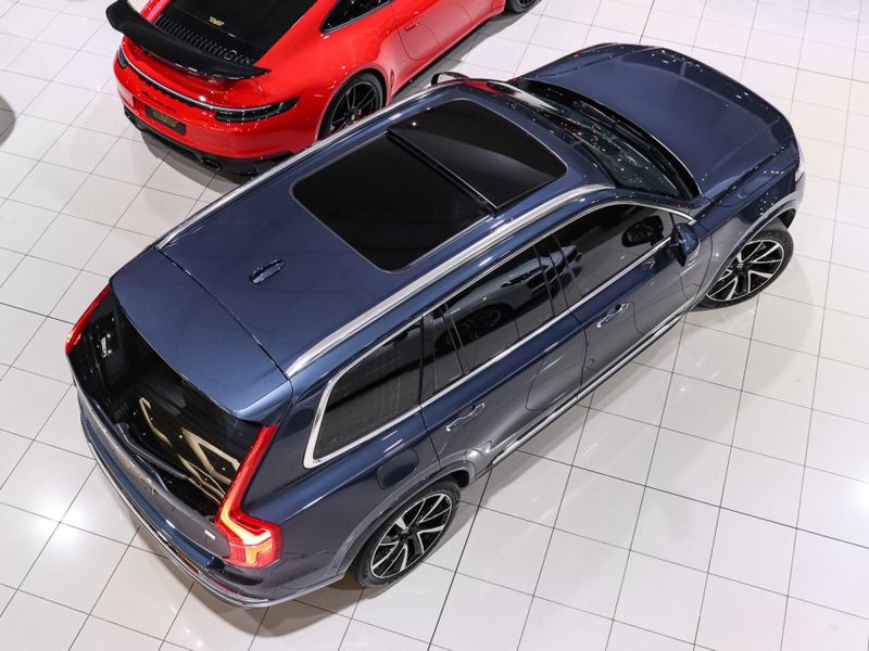 Volvo XC90 2.0 T8 RECHARGE ULTIMATE AWD GEARTRONIC 2023/2023 VIA BELLA VEÍCULOS ESPECIAIS CAXIAS DO SUL / Carros no Vale Volvo XC90 2.0 T8 RECHARGE ULTIMATE AWD GEARTRONIC 2023/2023 VIA BELLA VEÍCULOS ESPECIAIS CAXIAS DO SUL / Carros no Vale