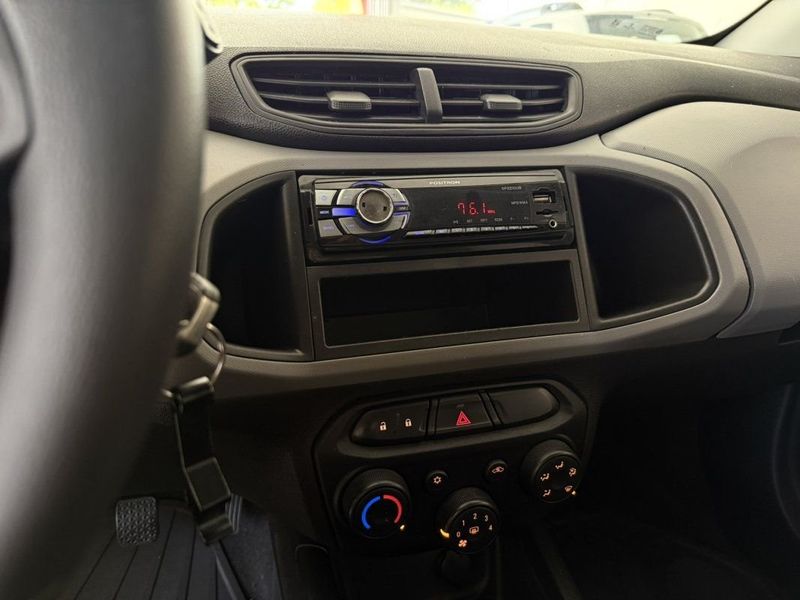 CHEVROLET ONIX HATCH JOY 1.0 MT6 2019 SÓ MOTOS E AUTOMÓVEIS SANTA CRUZ DO SUL / Carros no Vale