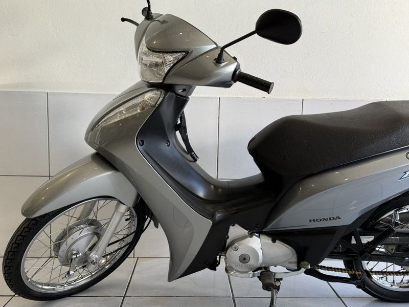 Honda Motos BIZ 125 ES 2012 SÓ MOTOS E AUTOMÓVEIS SANTA CRUZ DO SUL / Carros no Vale Honda Motos BIZ 125 ES 2012 SÓ MOTOS E AUTOMÓVEIS SANTA CRUZ DO SUL / Carros no Vale