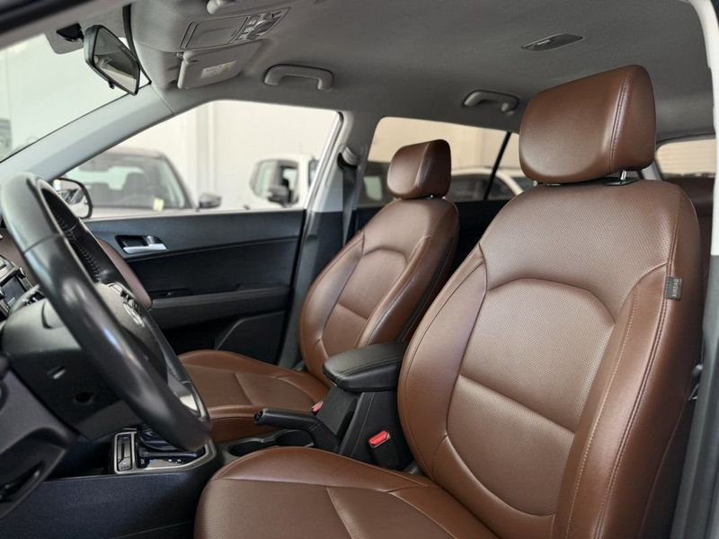 Hyundai CRETA PRESTIGE 2.0 AT6 2019 SÓ MOTOS E AUTOMÓVEIS SANTA CRUZ DO SUL / Carros no Vale Hyundai CRETA PRESTIGE 2.0 AT6 2019 SÓ MOTOS E AUTOMÓVEIS SANTA CRUZ DO SUL / Carros no Vale