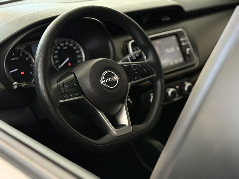Nissan KICKS ACTIVE 1.6 CVT 2024 SÓ MOTOS E AUTOMÓVEIS SANTA CRUZ DO SUL / Carros no Vale