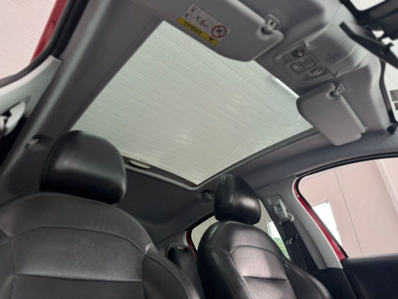 Peugeot 208 GRIFFE 1.6 2016 SÓ MOTOS E AUTOMÓVEIS SANTA CRUZ DO SUL / Carros no Vale