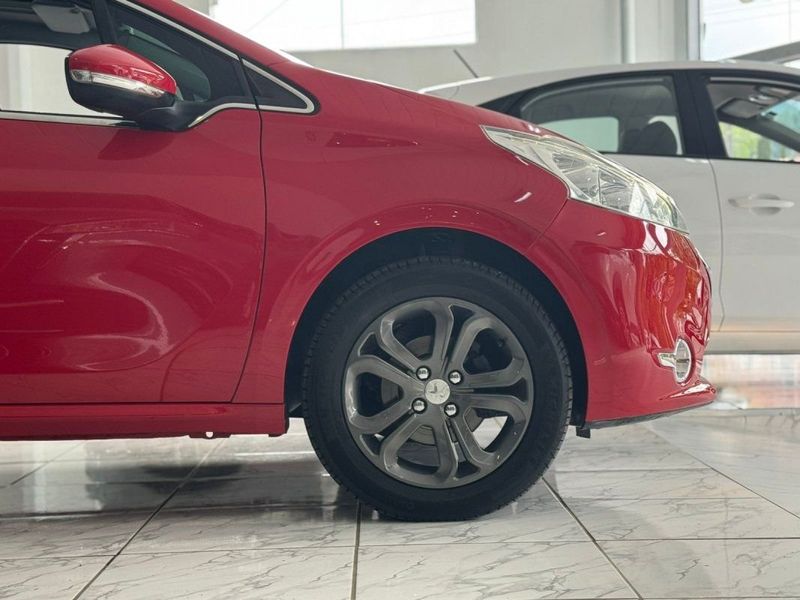 Peugeot 208 GRIFFE 1.6 2016 SÓ MOTOS E AUTOMÓVEIS SANTA CRUZ DO SUL / Carros no Vale