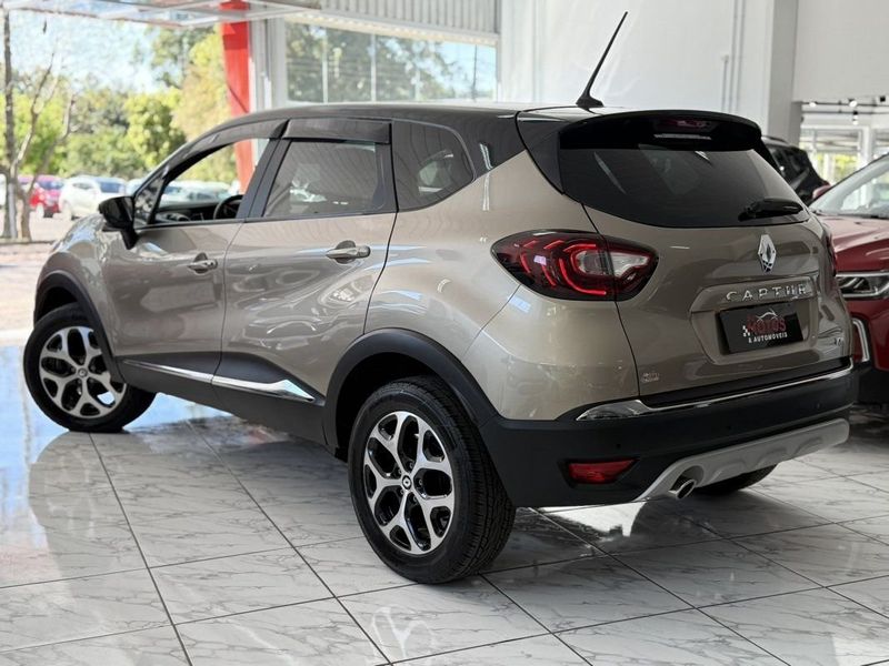 Renault CAPTUR INTENSE 1.3 TURBO CVT 2022 SÓ MOTOS E AUTOMÓVEIS SANTA CRUZ DO SUL / Carros no Vale