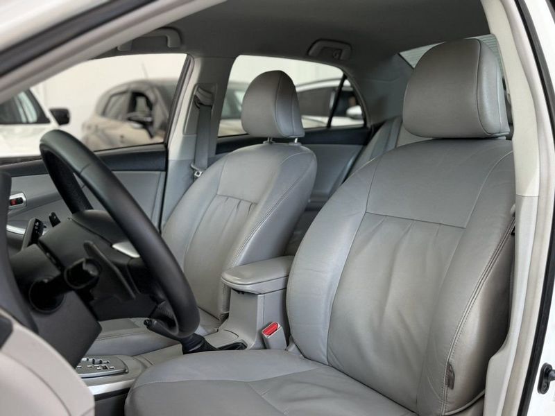 Toyota COROLLA XEI 2.0 2014 SÓ MOTOS E AUTOMÓVEIS SANTA CRUZ DO SUL / Carros no Vale