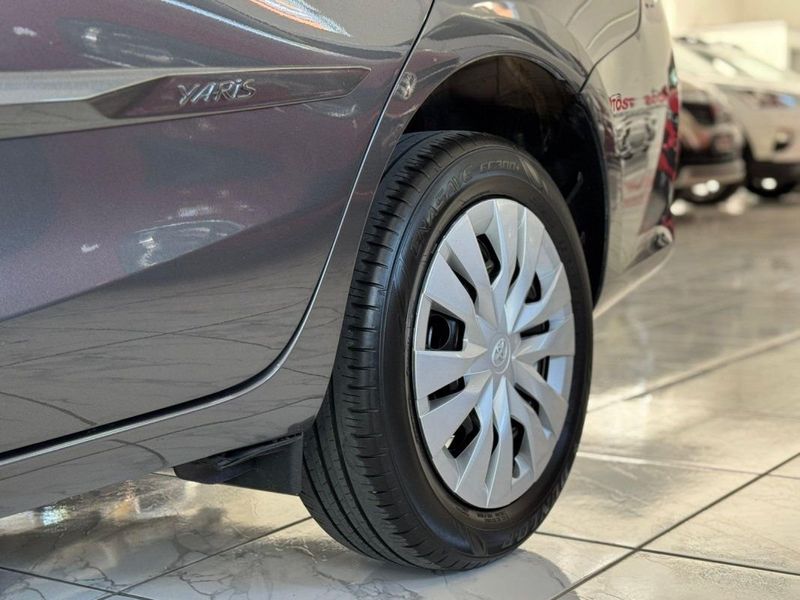 Toyota YARIS SEDAN XL 1.5 CVT 2024 SÓ MOTOS E AUTOMÓVEIS SANTA CRUZ DO SUL / Carros no Vale