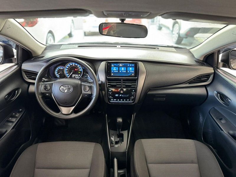 Toyota YARIS SEDAN XL 1.5 CVT 2024 SÓ MOTOS E AUTOMÓVEIS SANTA CRUZ DO SUL / Carros no Vale