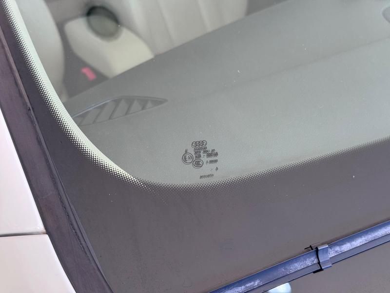 Audi Q3 1.4 Tfsi 150cv Attraction 2015/2016 COVEL VEICULOS ENCANTADO / Carros no Vale Audi Q3 1.4 Tfsi 150cv Attraction 2015/2016 COVEL VEICULOS ENCANTADO / Carros no Vale