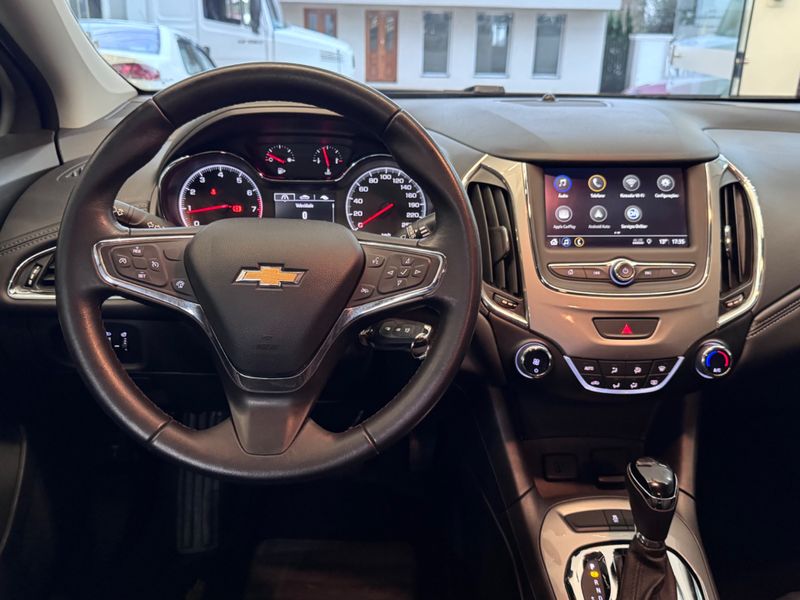 Chevrolet Cruze 1.4 Turbo Lt 16v 2022/2023 COVEL VEICULOS ENCANTADO / Carros no Vale Chevrolet Cruze 1.4 Turbo Lt 16v 2022/2023 COVEL VEICULOS ENCANTADO / Carros no Vale