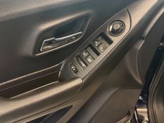 Chevrolet Tracker Midnight 1.4 Turbo 2018/2019 COVEL VEICULOS ENCANTADO / Carros no Vale