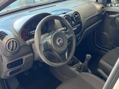 Fiat Palio Attract 1.4 2015/2016 COVEL VEICULOS ENCANTADO / Carros no Vale