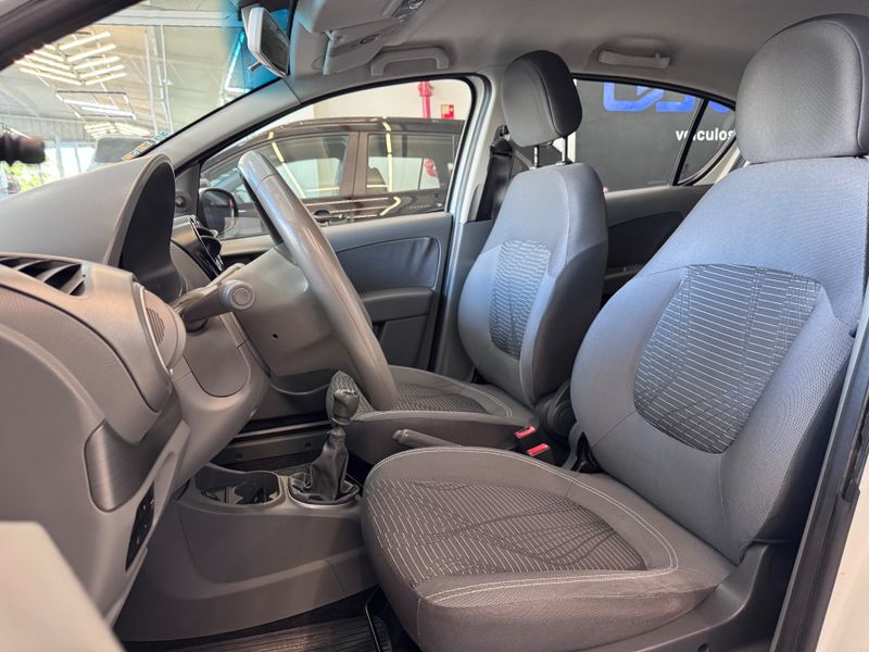 Fiat Palio Attract 1.4 2015/2016 COVEL VEICULOS ENCANTADO / Carros no Vale Fiat Palio Attract 1.4 2015/2016 COVEL VEICULOS ENCANTADO / Carros no Vale