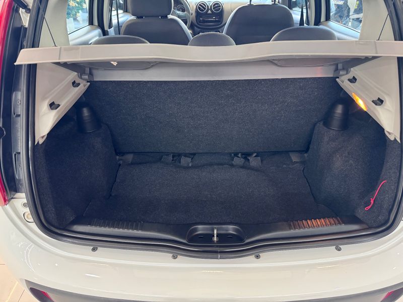 Fiat Palio Attract 1.4 2015/2016 COVEL VEICULOS ENCANTADO / Carros no Vale Fiat Palio Attract 1.4 2015/2016 COVEL VEICULOS ENCANTADO / Carros no Vale