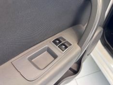 Fiat Palio Attract 1.4 2015/2016 COVEL VEICULOS ENCANTADO / Carros no Vale