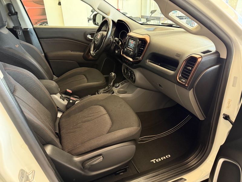 Fiat Toro Volcano 2.0 16v 4×4 Tb 2018/2019 COVEL VEICULOS ENCANTADO / Carros no Vale Fiat Toro Volcano 2.0 16v 4×4 Tb 2018/2019 COVEL VEICULOS ENCANTADO / Carros no Vale