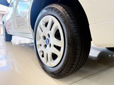 Ford Fiesta Sedan1.6flex 2012/2012 COVEL VEICULOS ENCANTADO / Carros no Vale