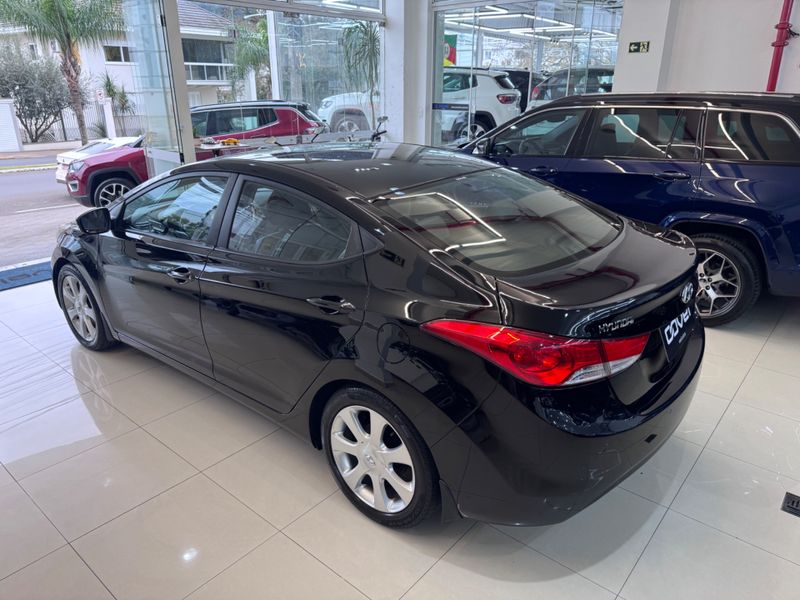 Hyundai Elantra Gls 1.8 16v 2012/2013 COVEL VEICULOS ENCANTADO / Carros no Vale Hyundai Elantra Gls 1.8 16v 2012/2013 COVEL VEICULOS ENCANTADO / Carros no Vale
