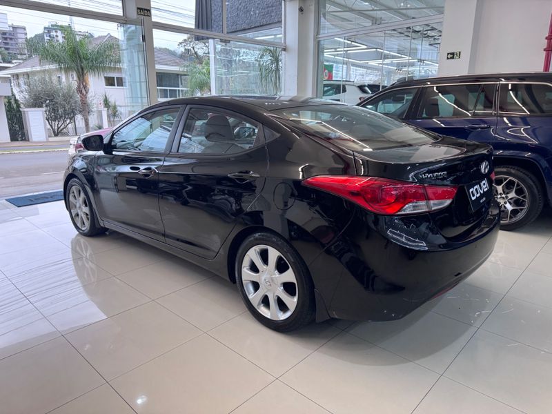 Hyundai Elantra Gls 1.8 16v 2012/2013 COVEL VEICULOS ENCANTADO / Carros no Vale Hyundai Elantra Gls 1.8 16v 2012/2013 COVEL VEICULOS ENCANTADO / Carros no Vale