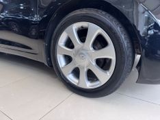 Hyundai Elantra Gls 1.8 16v 2012/2013 COVEL VEICULOS ENCANTADO / Carros no Vale
